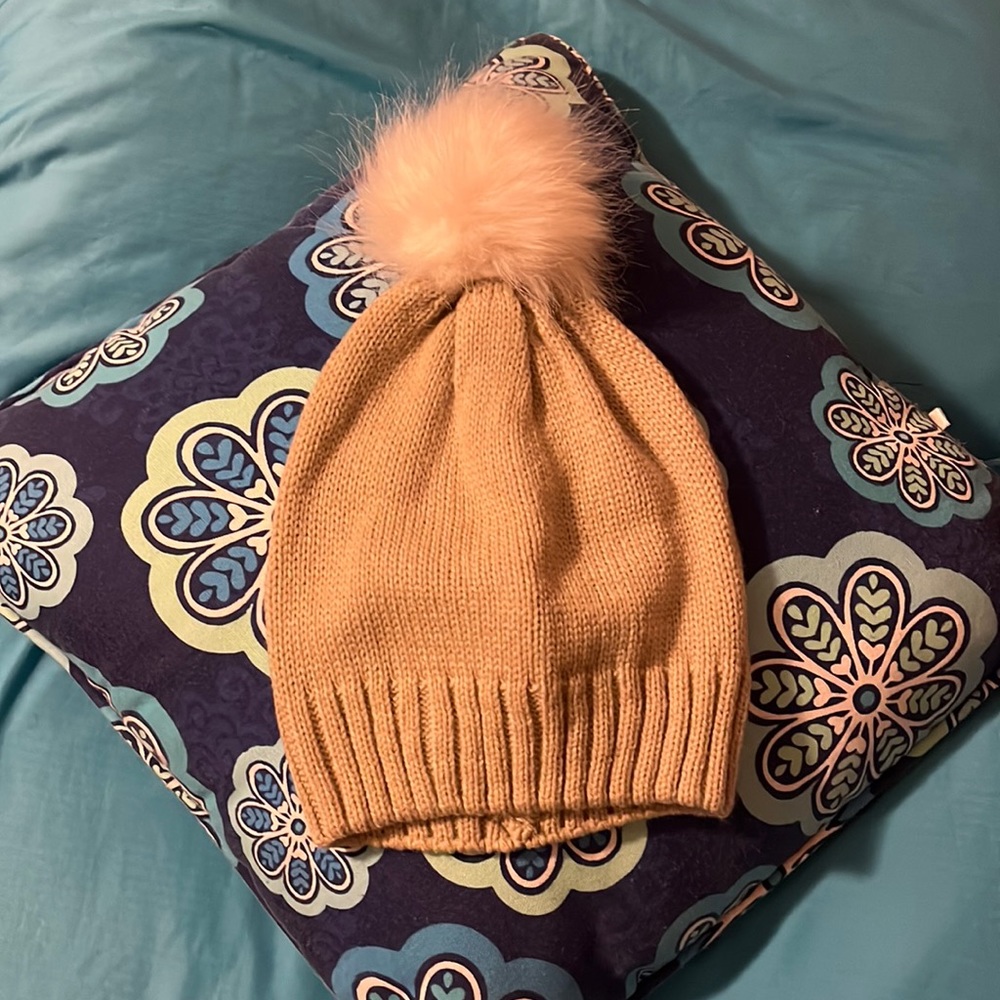 Viv & Lou Hat with Pompon